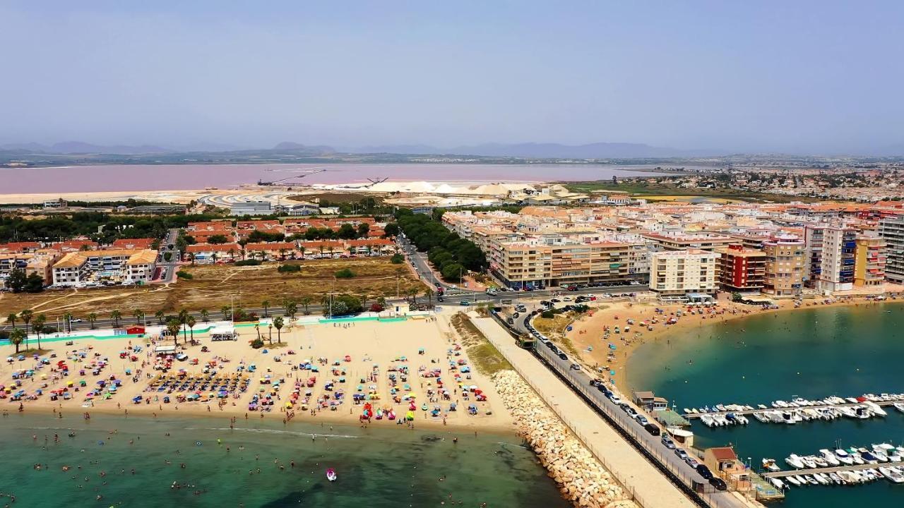Apartament Alexandro'S Lägenhet Torrevieja Exteriör bild
