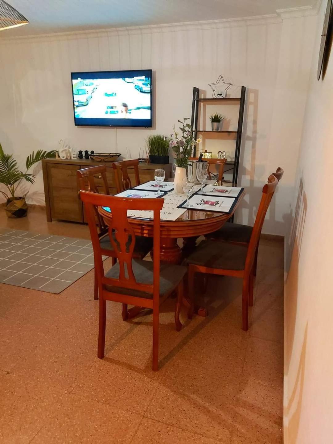 Apartament Alexandro'S Lägenhet Torrevieja Exteriör bild